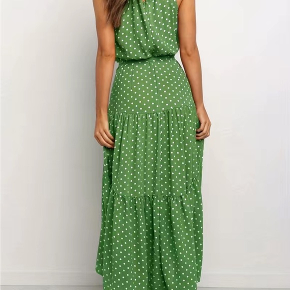 Polka Dot halter neck dress - Picture 6 of 6